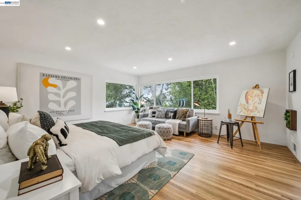 1055 Sterling Avenue Berkeley CA 94708