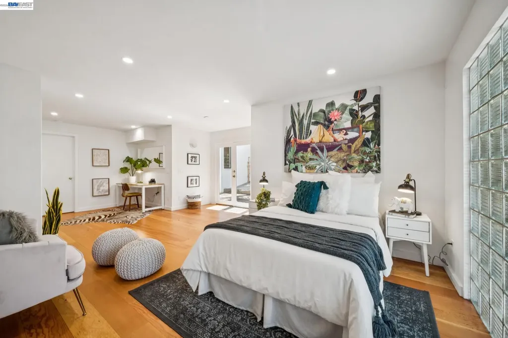 1055 Sterling Avenue Berkeley CA 94708