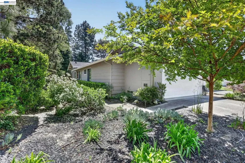 2266 Shoshone Circle Danville CA 94526
