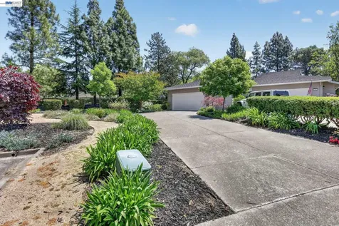 2266 Shoshone Circle Danville CA 94526