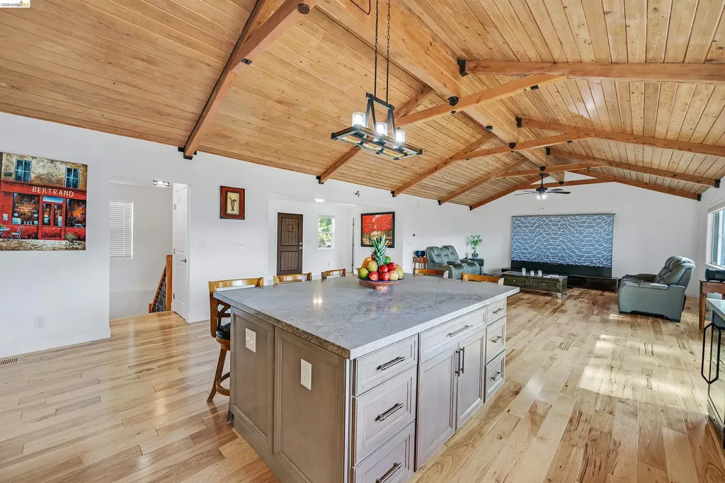 49 Christopher Court El Sobrante CA 94803