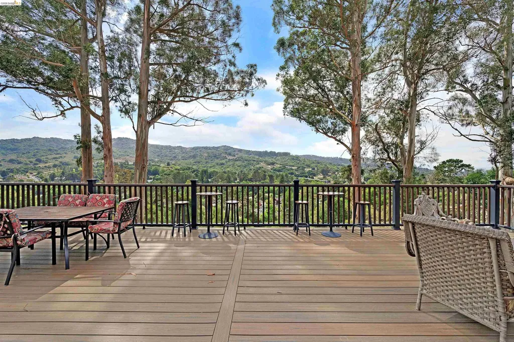 49 Christopher Court El Sobrante CA 94803