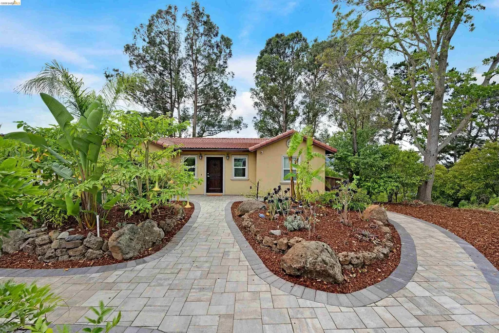 49 Christopher Court El Sobrante CA 94803