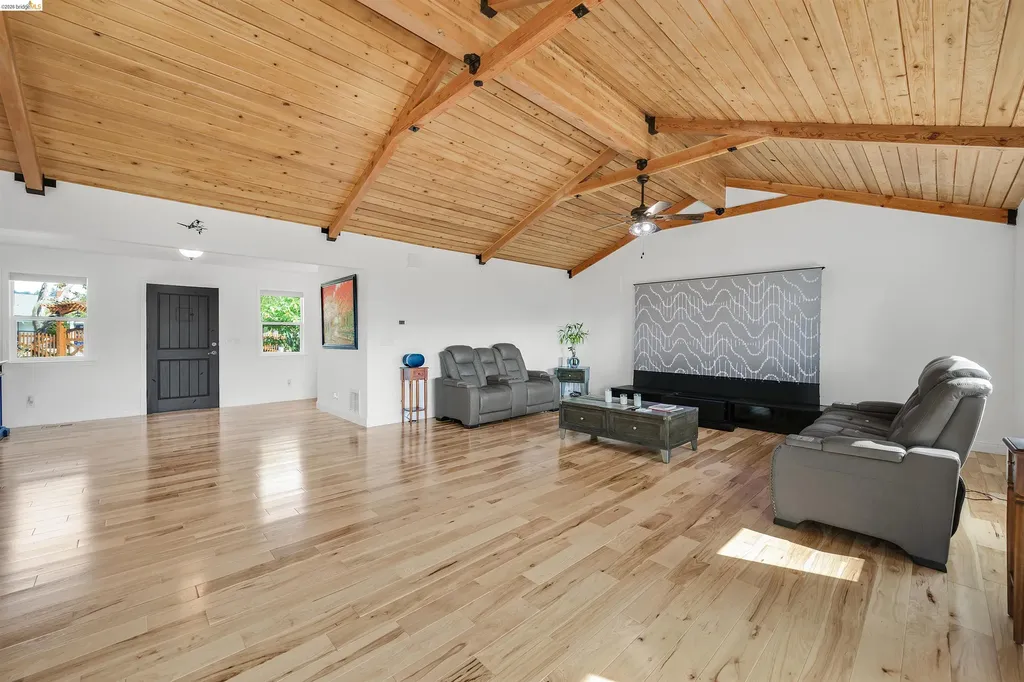 49 Christopher Court El Sobrante CA 94803
