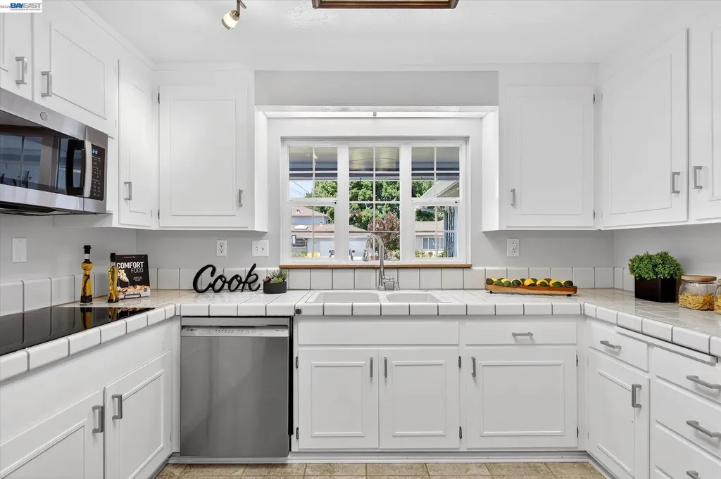 4056 Nevis Street Pleasanton CA 94566