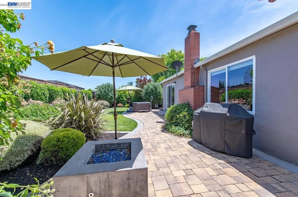 684 Emerald Street Livermore CA 94550