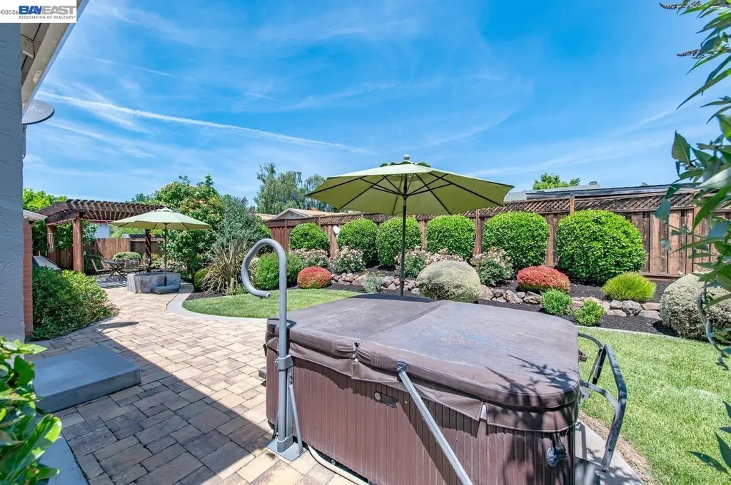 684 Emerald Street Livermore CA 94550