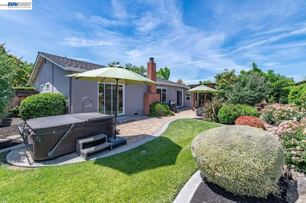 684 Emerald Street Livermore CA 94550