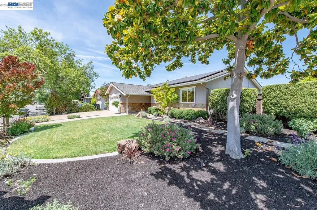 684 Emerald Street Livermore CA 94550