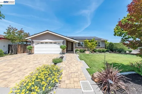 684 Emerald Street Livermore CA 94550