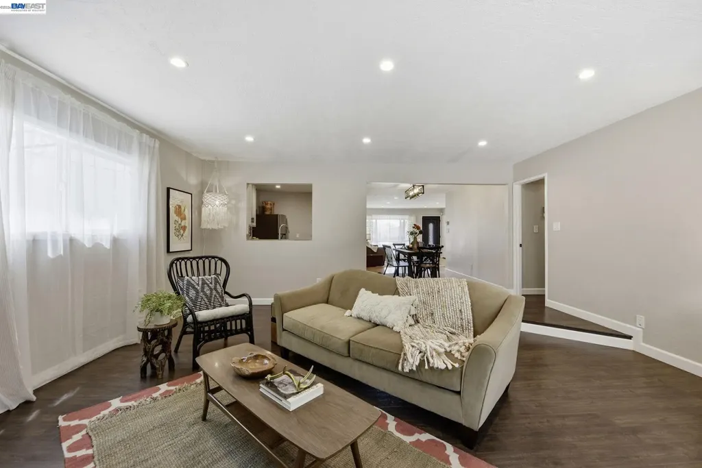 17356 Via Chiquita San Lorenzo CA 94580