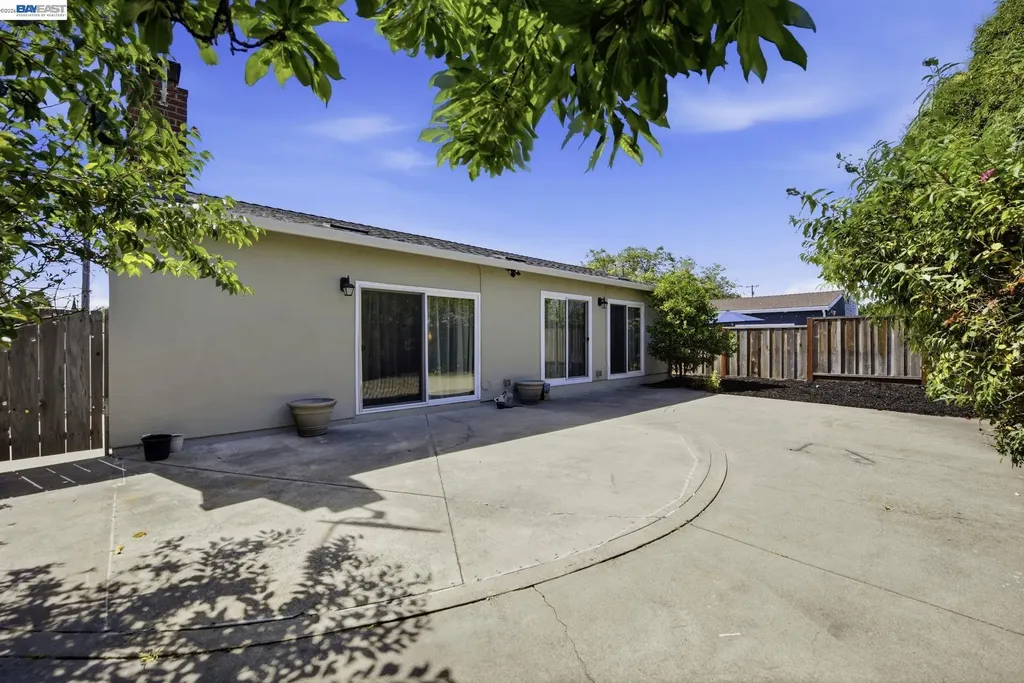 17356 Via Chiquita San Lorenzo CA 94580