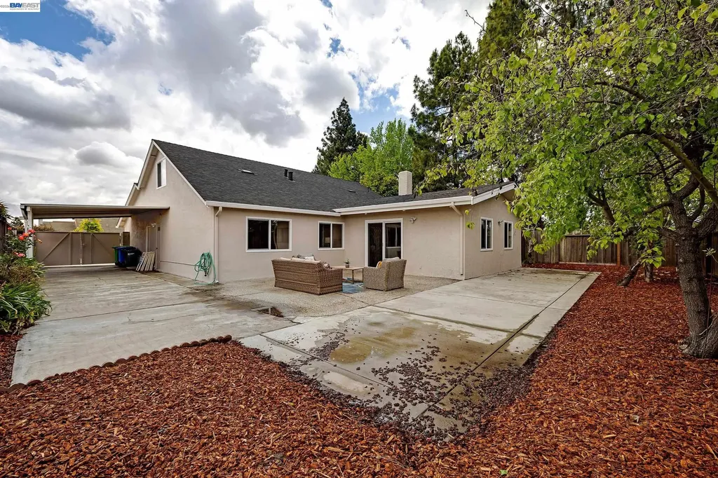 3279 Santa Barbara Court Union City CA 94587