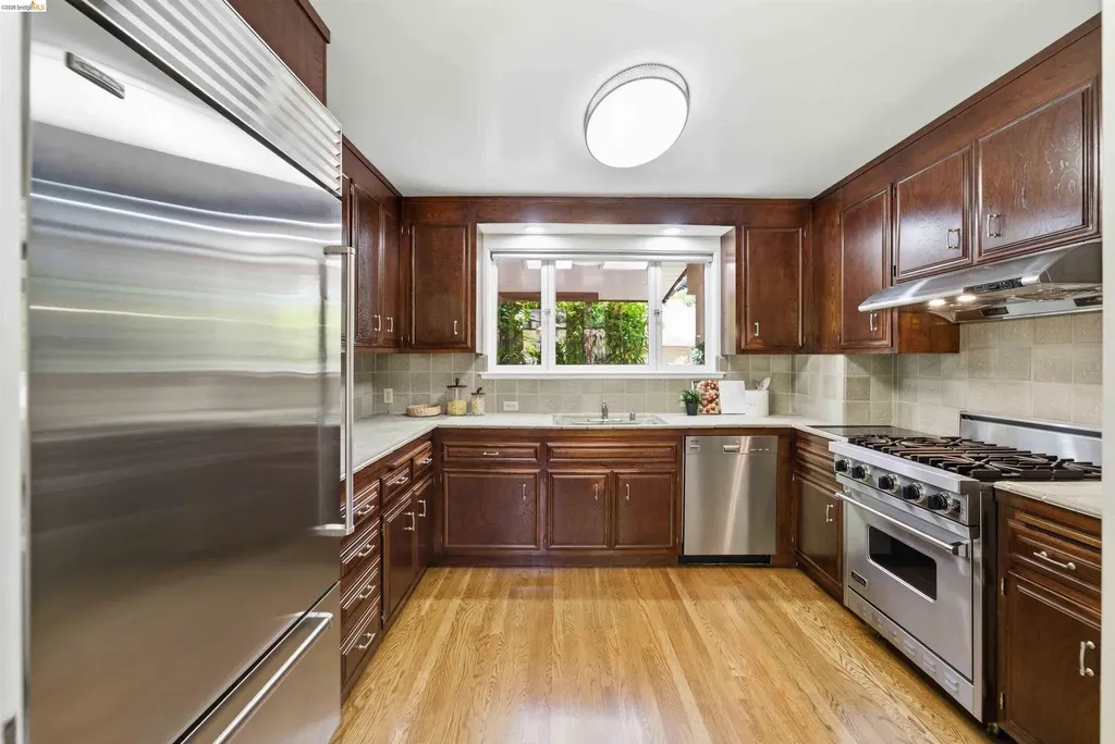 235 Highland Avenue Piedmont CA 94611