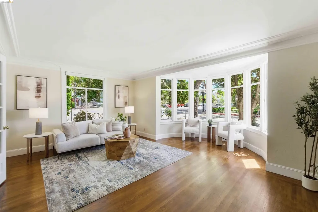 235 Highland Avenue Piedmont CA 94611