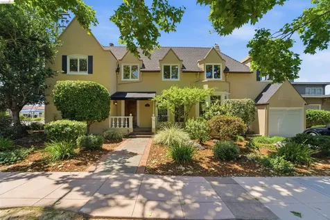 235 Highland Avenue Piedmont CA 94611