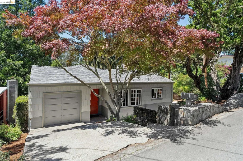 200 Fairlawn Drive Berkeley CA 94708
