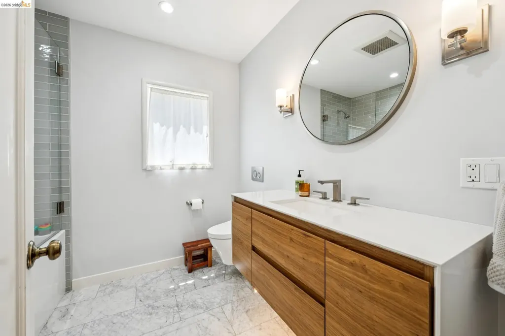 200 Fairlawn Drive Berkeley CA 94708