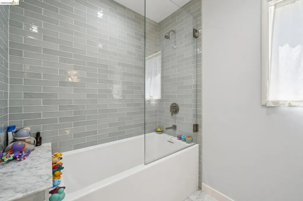 200 Fairlawn Drive Berkeley CA 94708