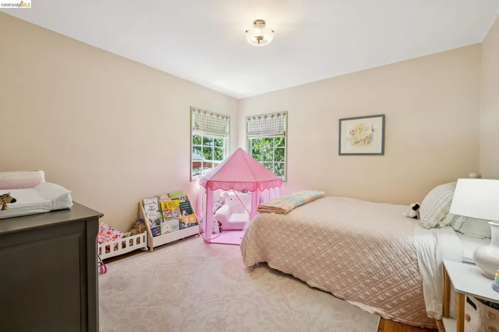 200 Fairlawn Drive Berkeley CA 94708