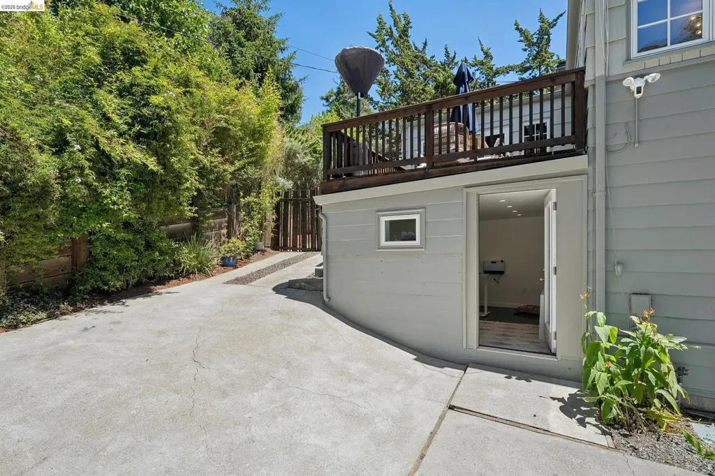 200 Fairlawn Drive Berkeley CA 94708
