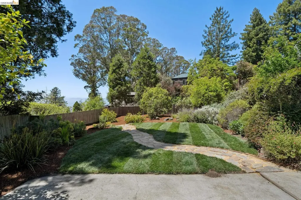 200 Fairlawn Drive Berkeley CA 94708