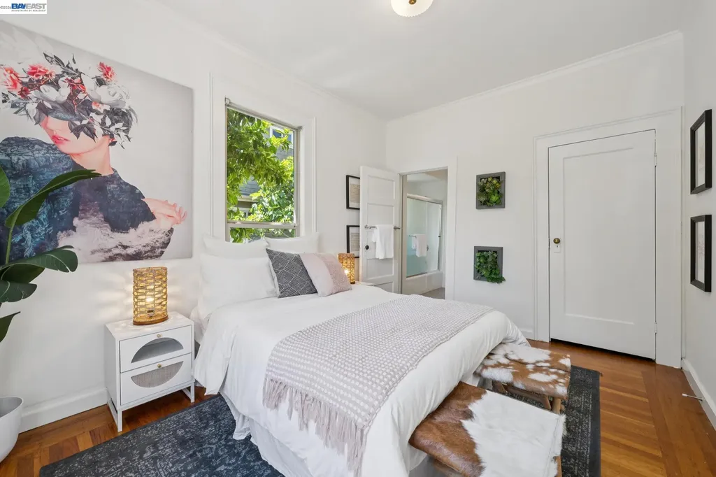 4987 Shafter Avenue Oakland CA 94609