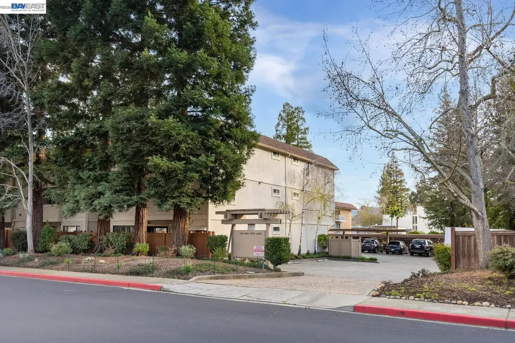 2513 Lucy Lane Walnut Creek CA 94595