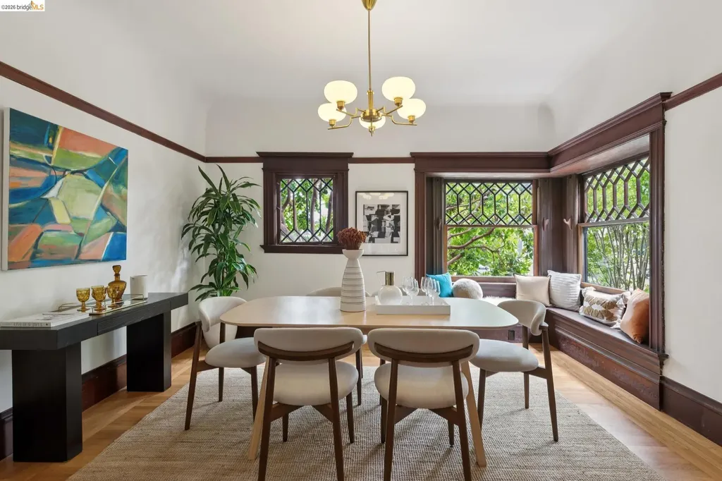 2121 Carleton Street Berkeley CA 94704