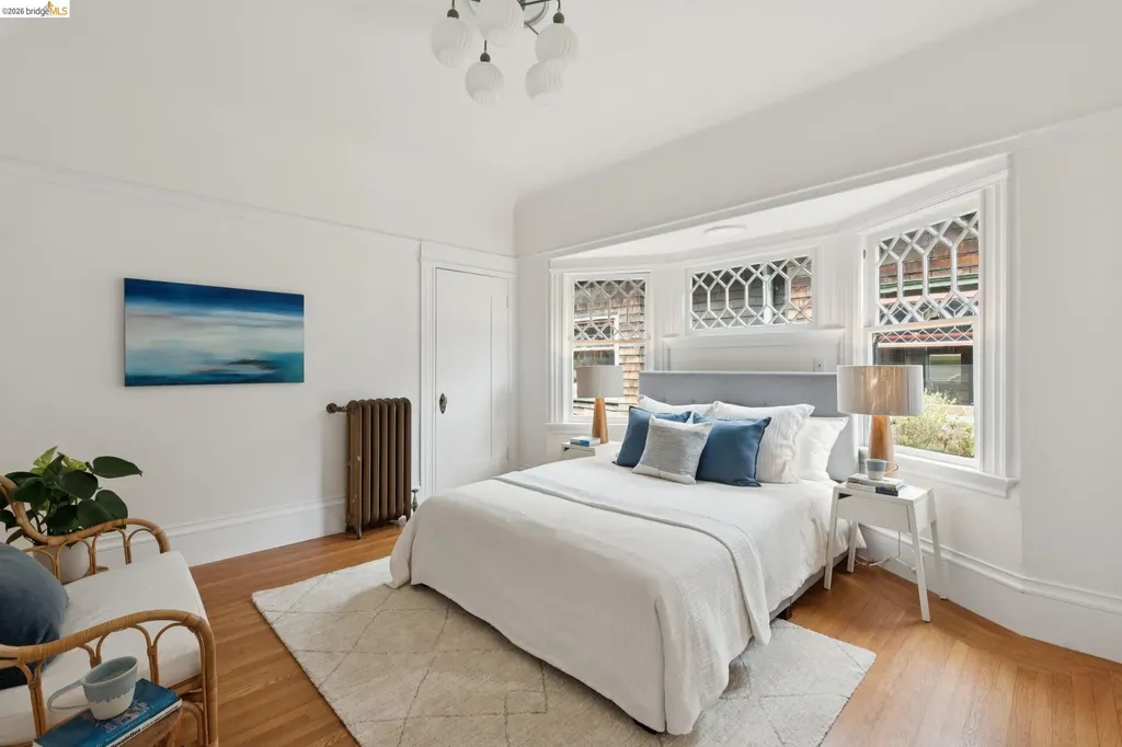 2121 Carleton Street Berkeley CA 94704