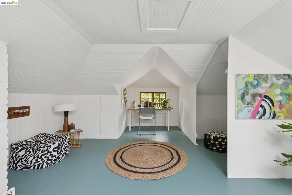 2121 Carleton Street Berkeley CA 94704