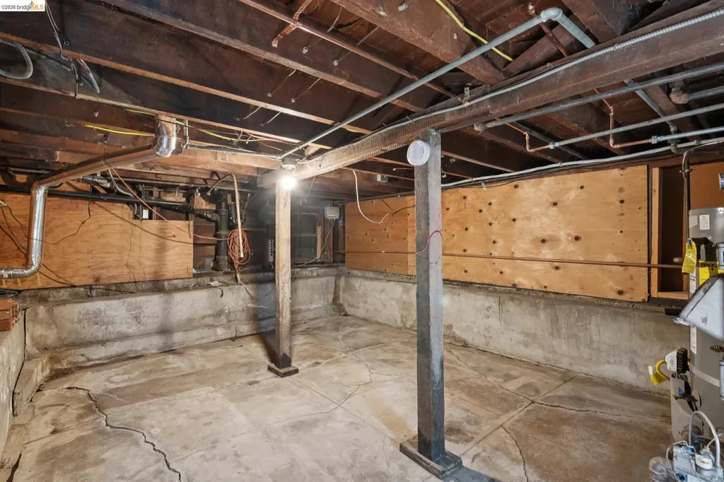 2121 Carleton Street Berkeley CA 94704