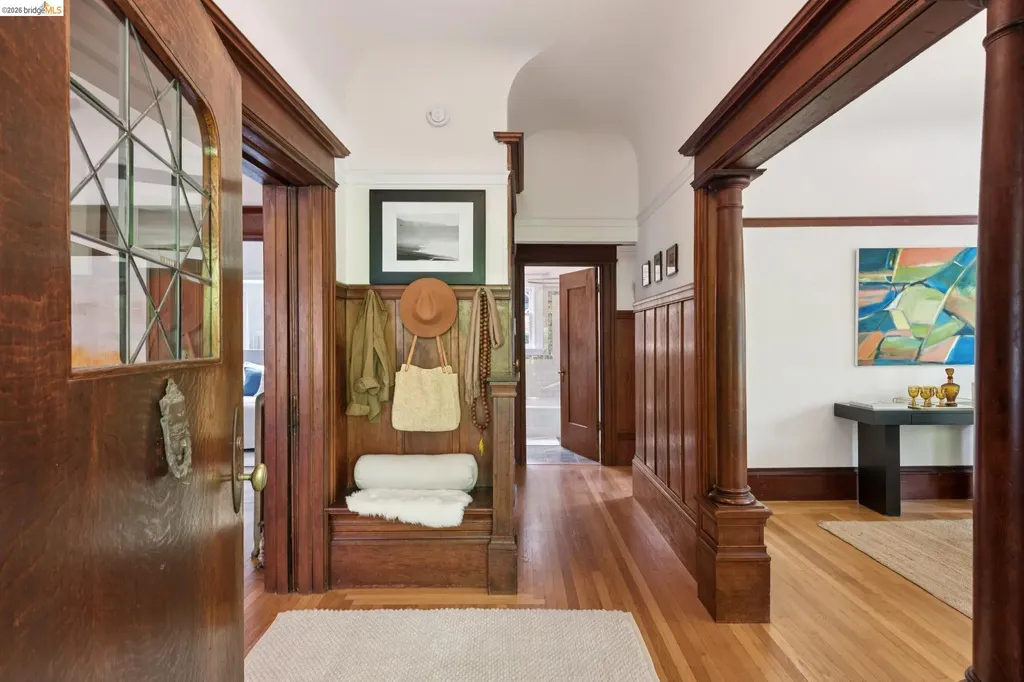 2121 Carleton Street Berkeley CA 94704