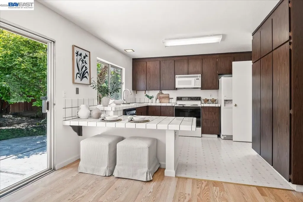 3330 Kemper Road Fremont CA 94536