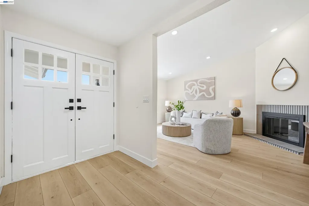 32419 Woodland Drive Union City CA 94587
