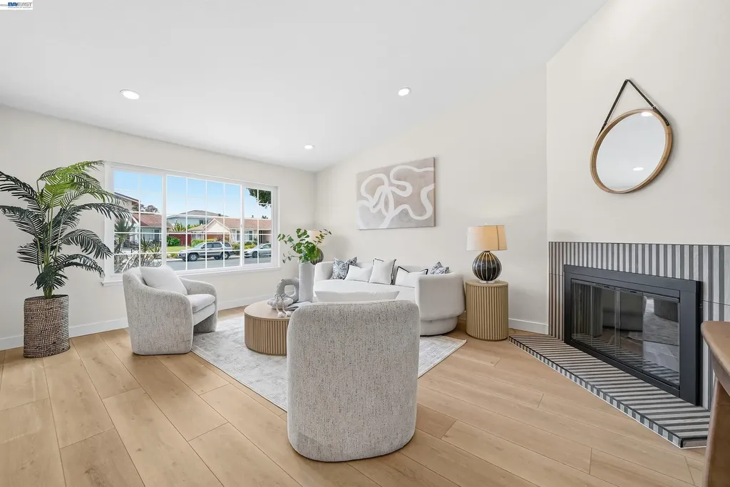 32419 Woodland Drive Union City CA 94587