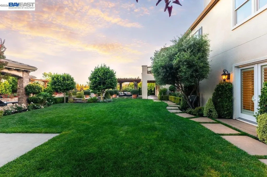326 Golden Grass Drive Alamo CA 94507