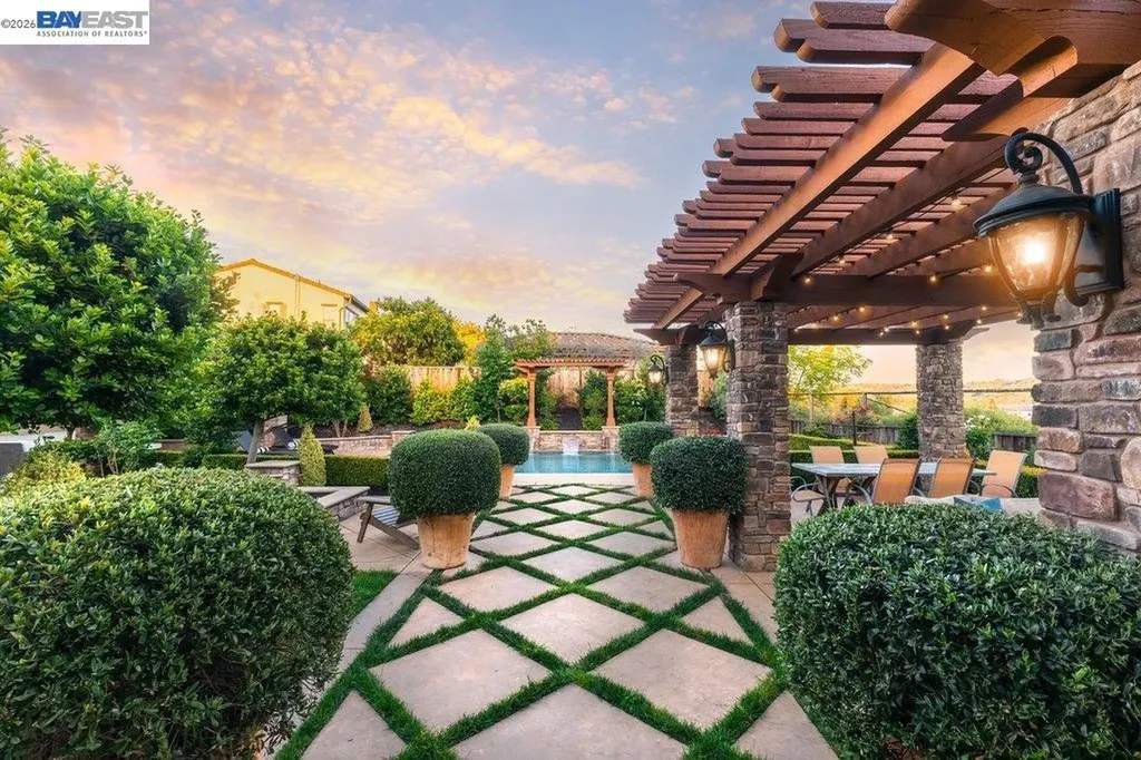 326 Golden Grass Drive Alamo CA 94507
