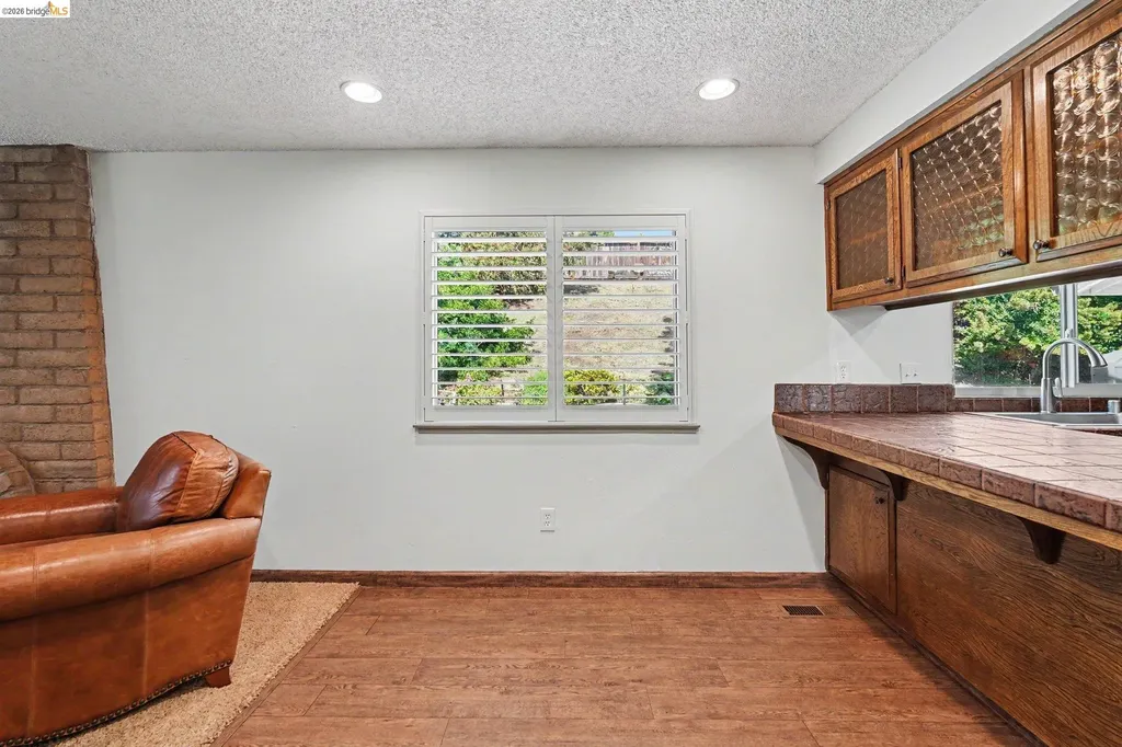 325 Hillsdale Drive Pittsburg CA 94565
