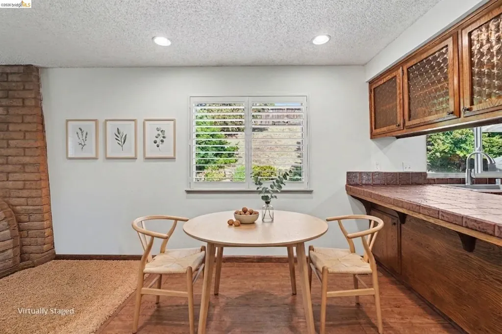 325 Hillsdale Drive Pittsburg CA 94565