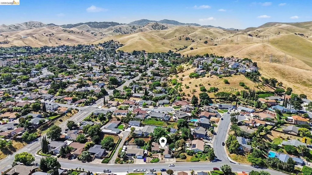 325 Hillsdale Drive Pittsburg CA 94565