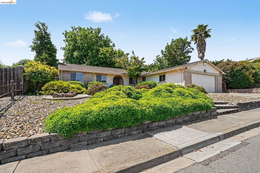 325 Hillsdale Drive Pittsburg CA 94565