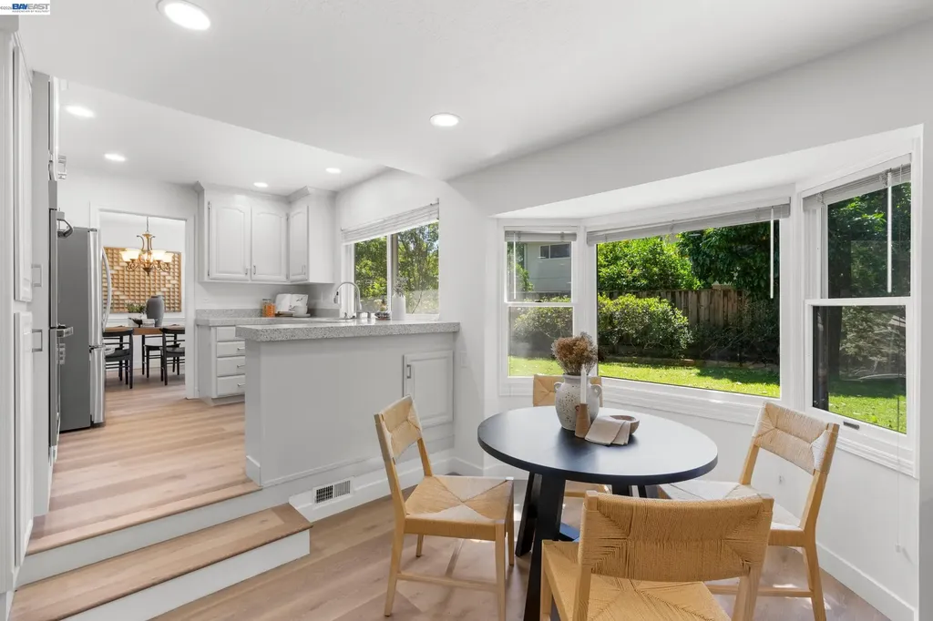 5556 Paseo Navarro Pleasanton CA 94566