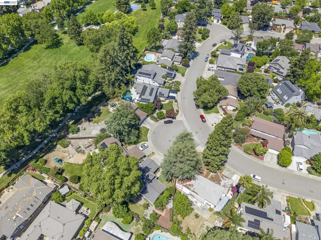 5556 Paseo Navarro Pleasanton CA 94566
