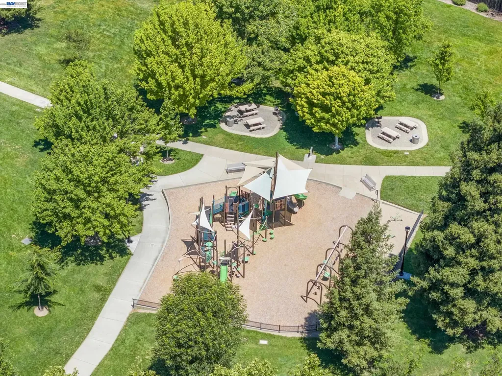 5556 Paseo Navarro Pleasanton CA 94566