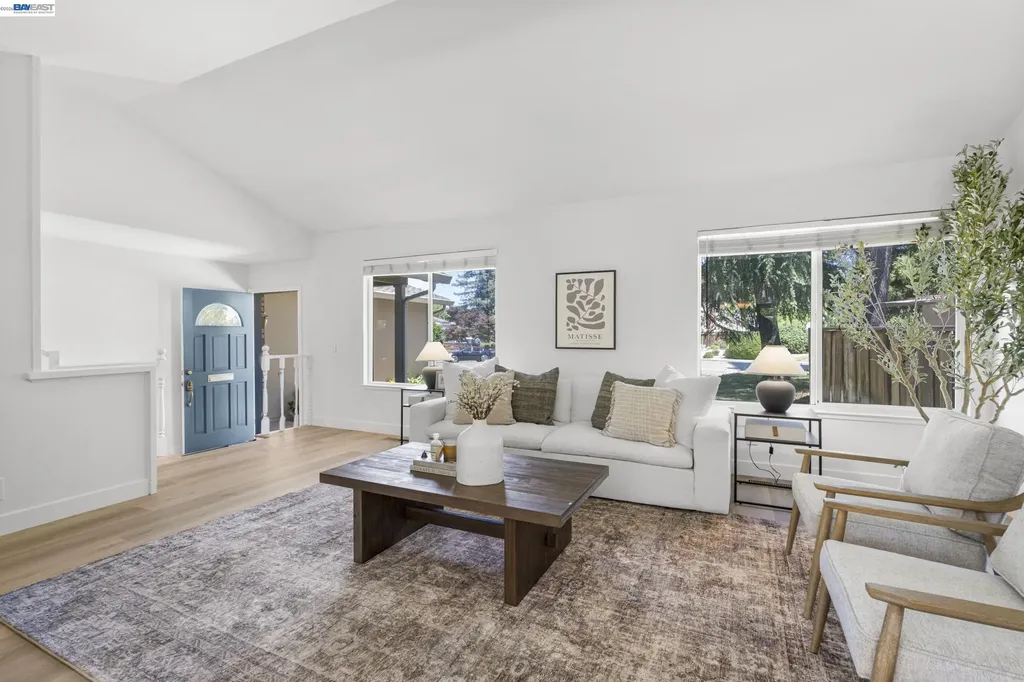 5556 Paseo Navarro Pleasanton CA 94566