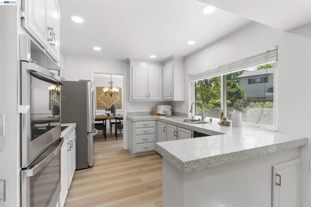 5556 Paseo Navarro Pleasanton CA 94566