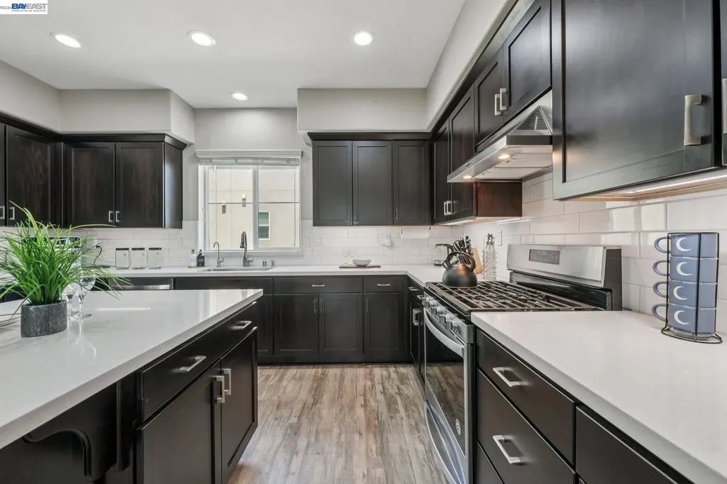 8550 Boardwalk Way Newark CA 94560