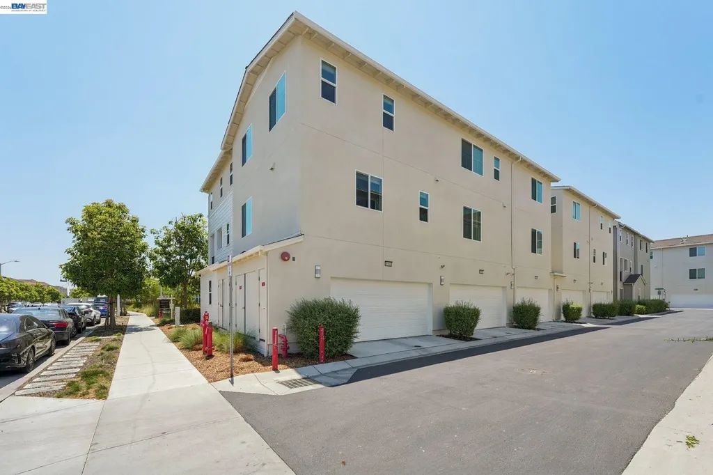 8550 Boardwalk Way Newark CA 94560