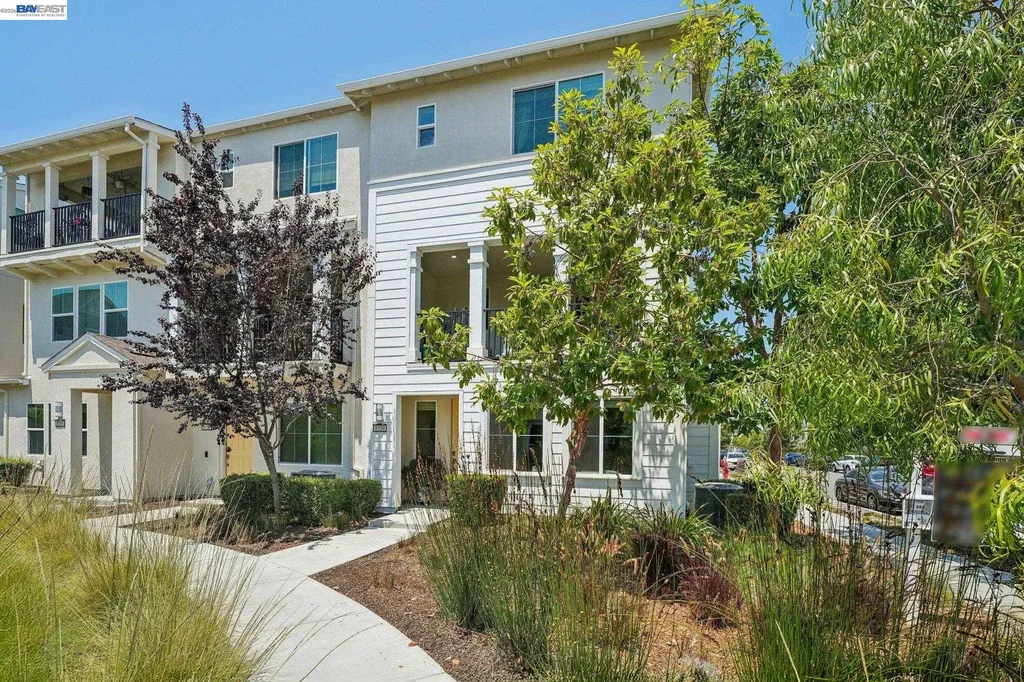8550 Boardwalk Way Newark CA 94560